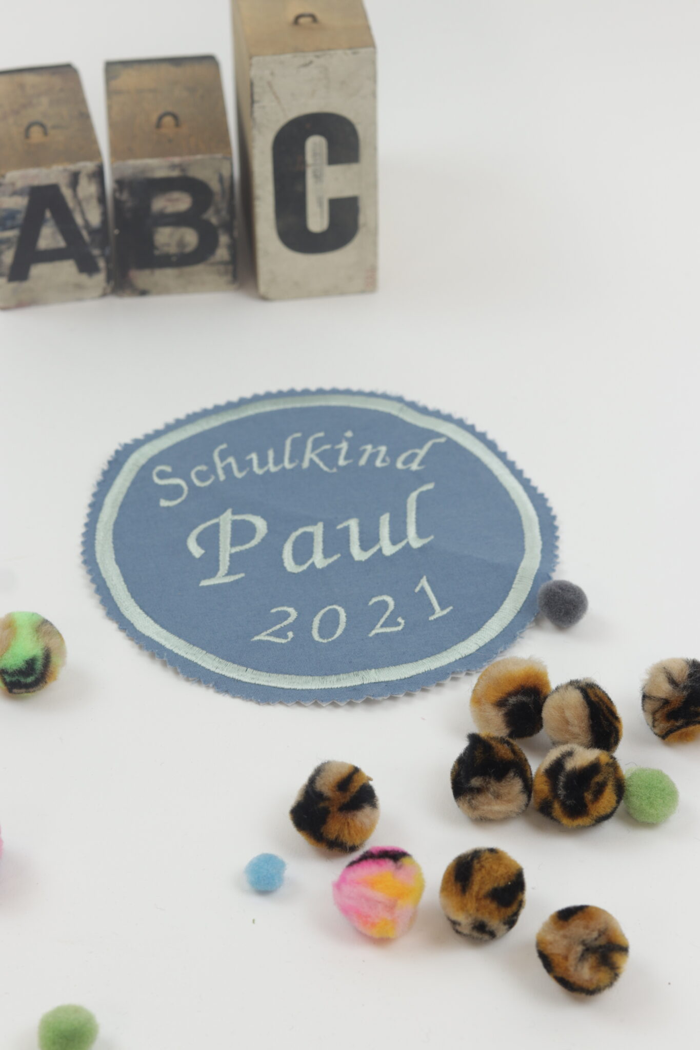 aufnäher schultüte gestickt