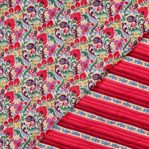 Cotton Voile Stepped Meterware mit moderner Steppstruktur aus Baumwoll-Polyester-Mischung für Bekleidung und Heimtextilien.