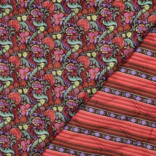 Cotton Voile Stepped Meterware mit moderner Steppstruktur aus Baumwoll-Polyester-Mischung für Bekleidung und Heimtextilien.