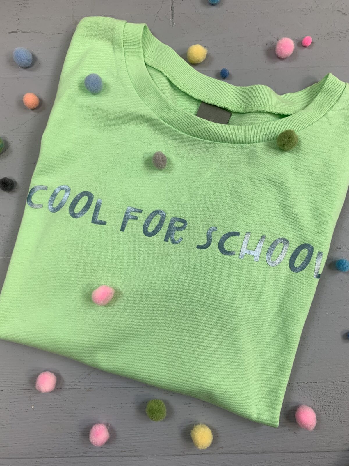 Plott "Cool for School" – Bild 2