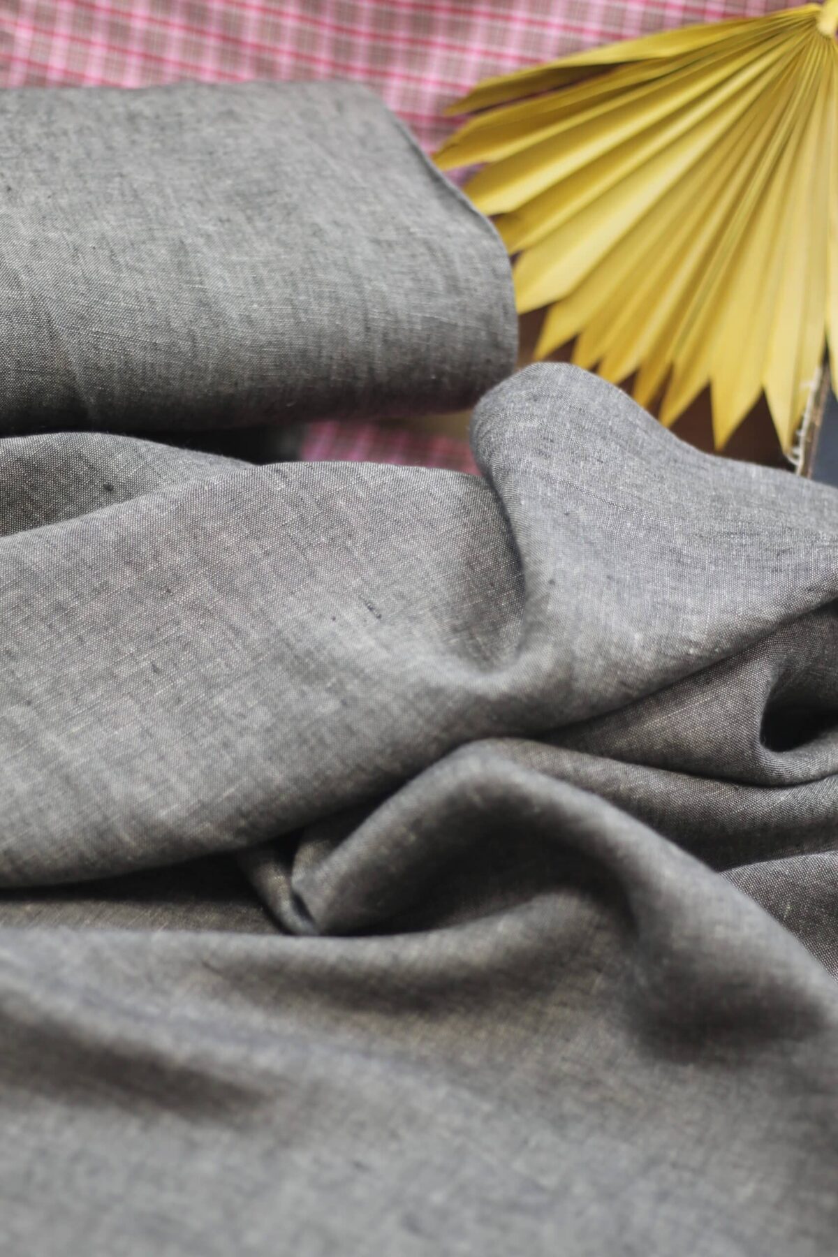 Leichter Leinenstoff meliert: Taupe
