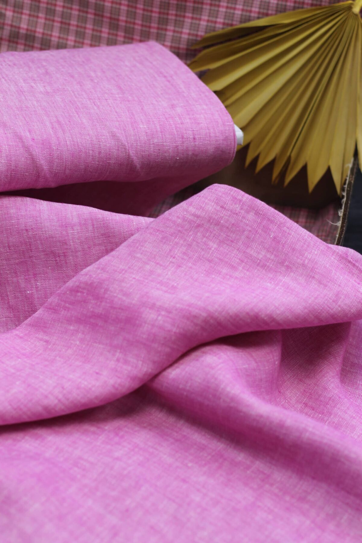 Leichter Leinenstoff meliert: Dark Pink