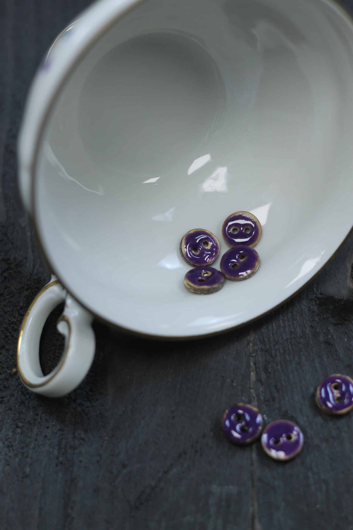 Emaillierter Kokosknopf: 10mm Purple