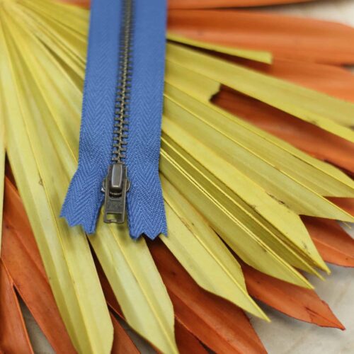 YKK: Metall-Reißverschluss "Farbe Blau 839" 8-20cm
