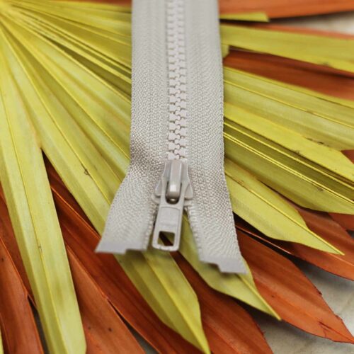 YKK: Reißverschluss teilbar "Farbe Sand 573" 25-80cm