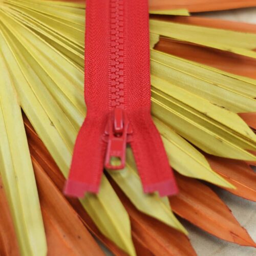 YKK: Reißverschluss teilbar "Farbe Rot 519" 25-80cm