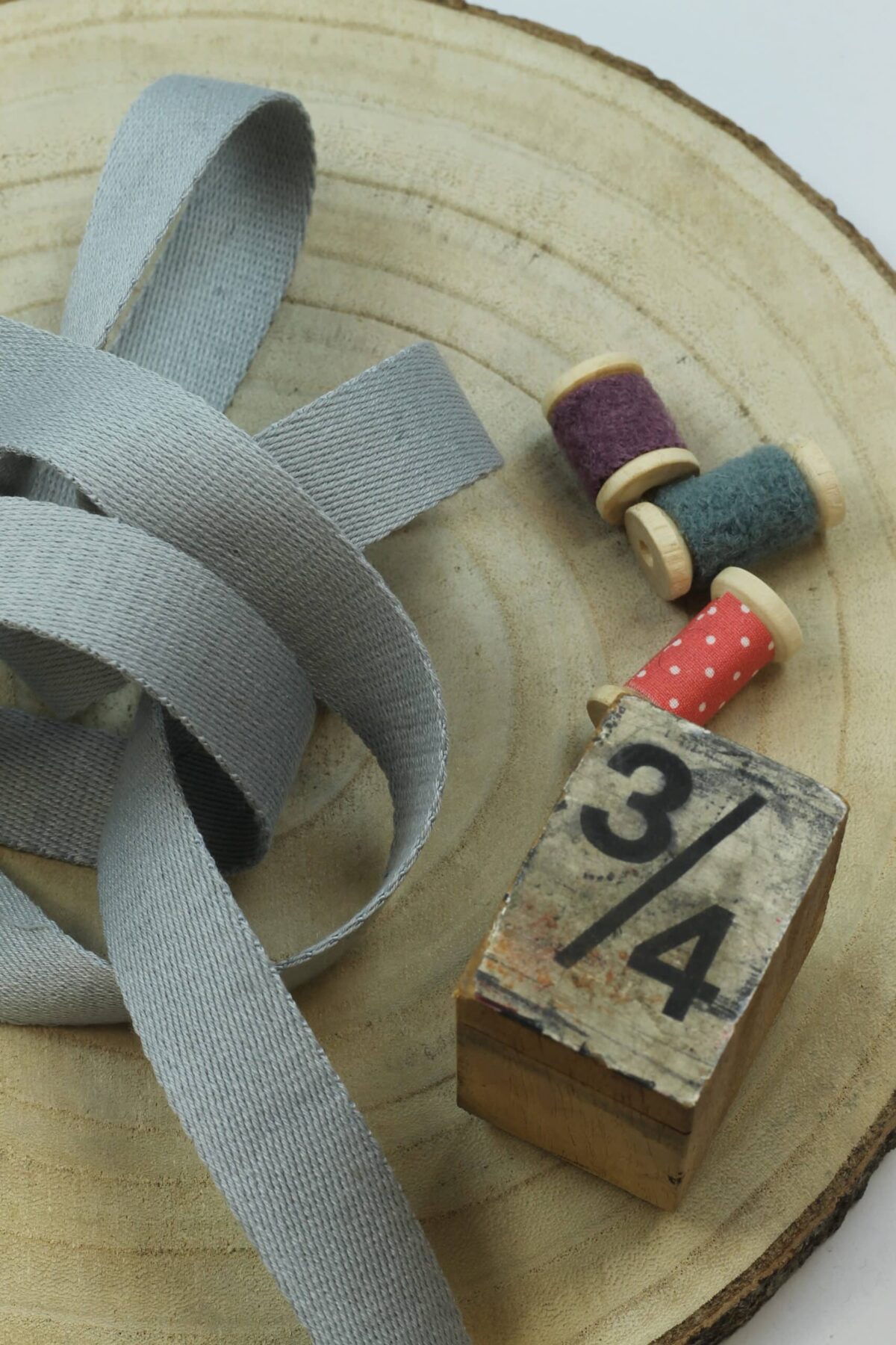 Gurtband 25mm breit: Silbergrau