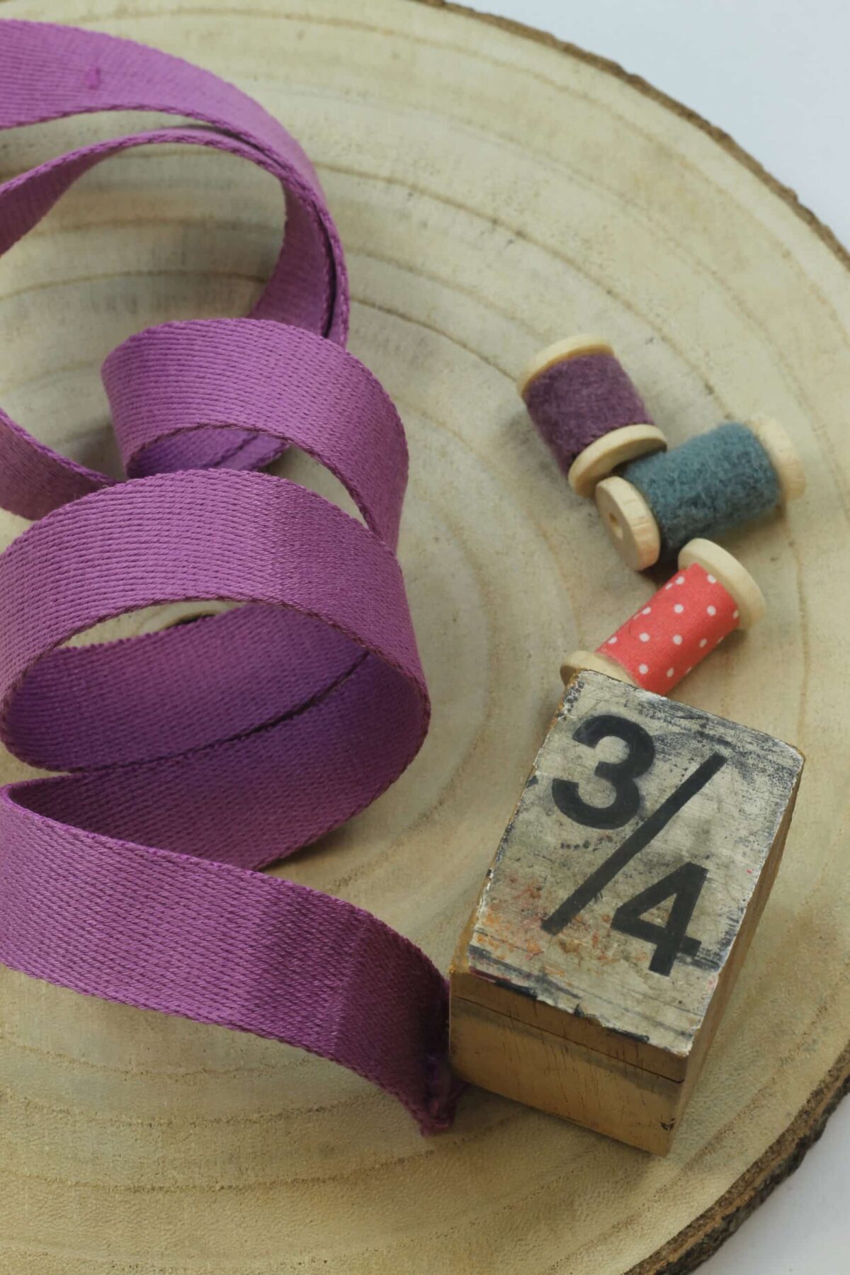 Gurtband 25mm breit: Violett