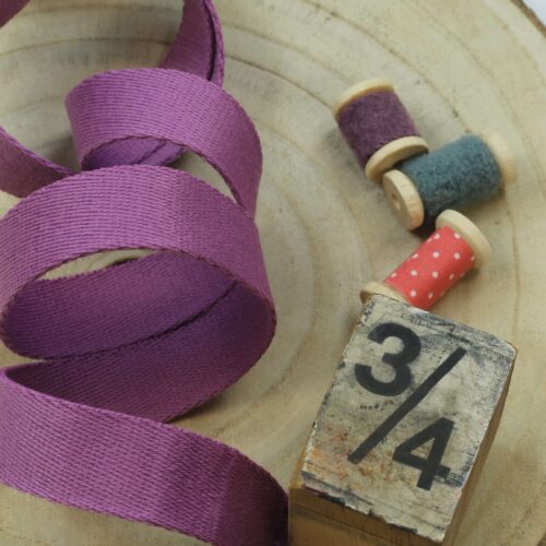 Gurtband 25mm breit: Violett