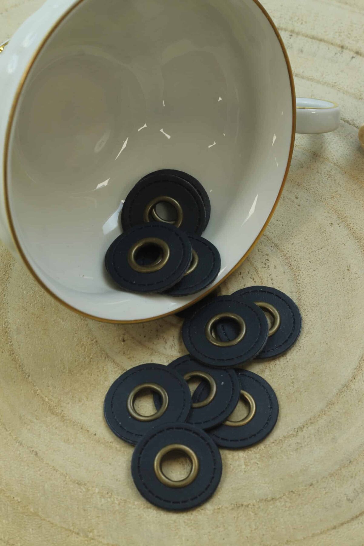 2x Ösenpatch: Kunstleder rund Dunkelblau - 8mm