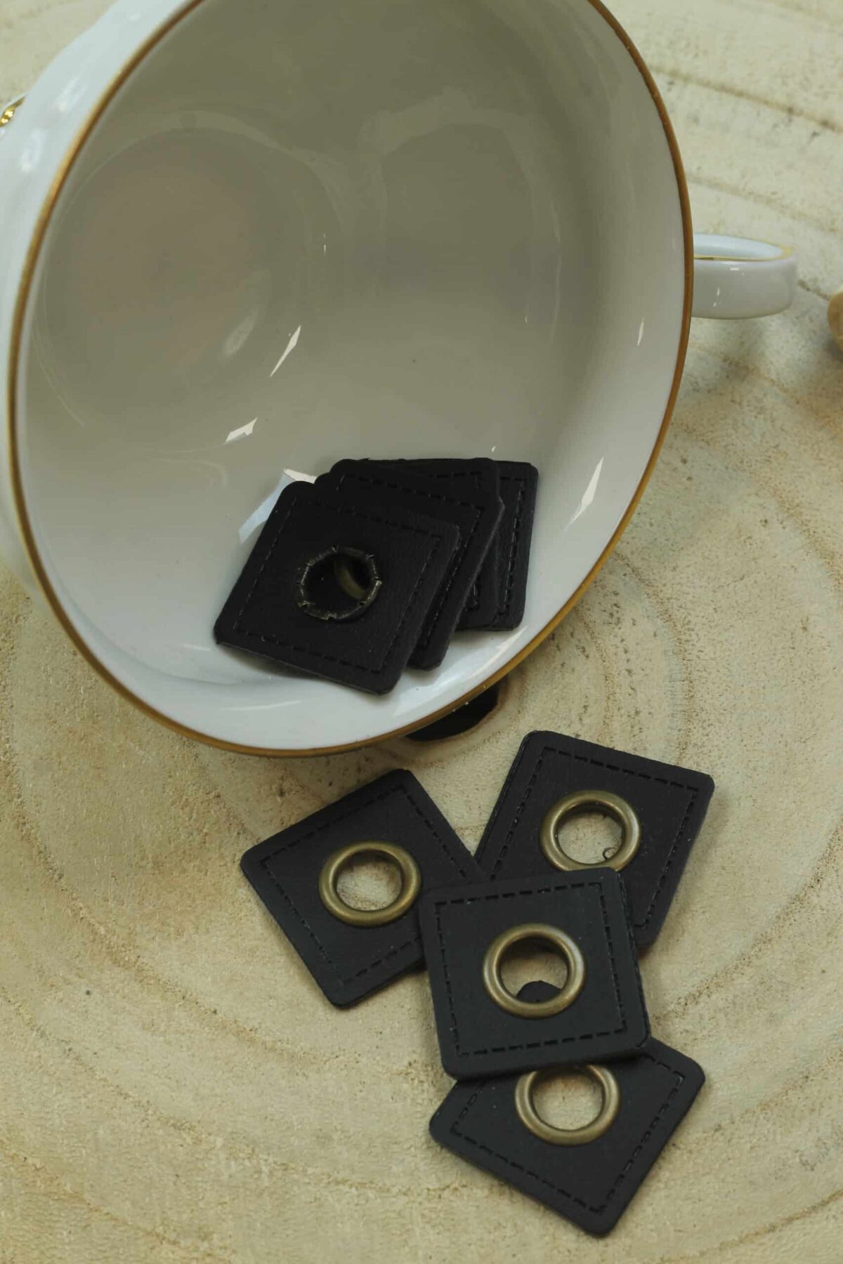 2x Ösenpatch: Kunstleder eckig Schwarz