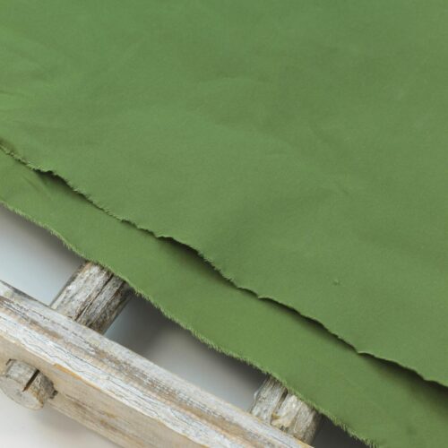 Dry Oilskin: Gewachste Baumwolle Matt Grass Green PFC frei