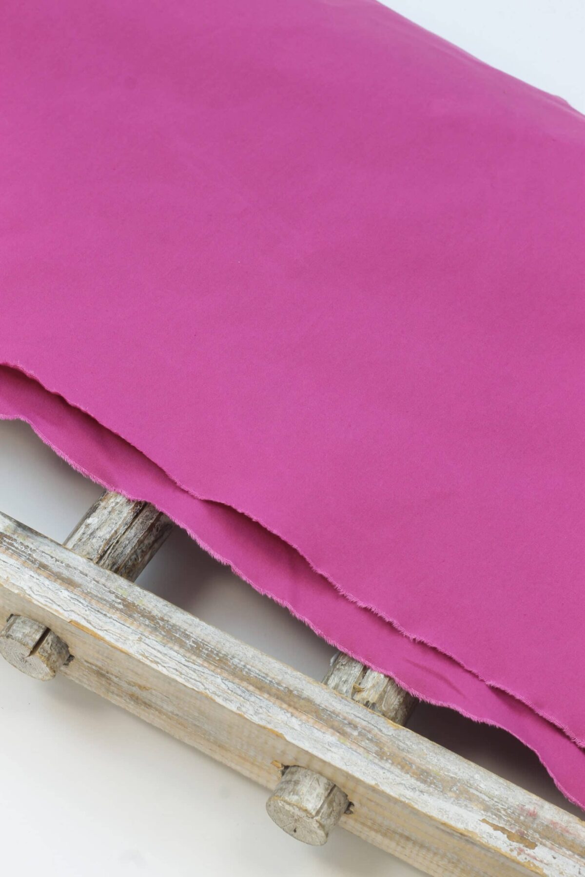 Dry Oilskin: Gewachste Baumwolle "Berry" PFC frei