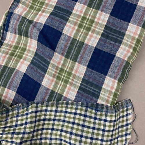 Double Gauze Musselin: Doublesided Check "Navy/Green/Rose" ***Reststück 1,35m***