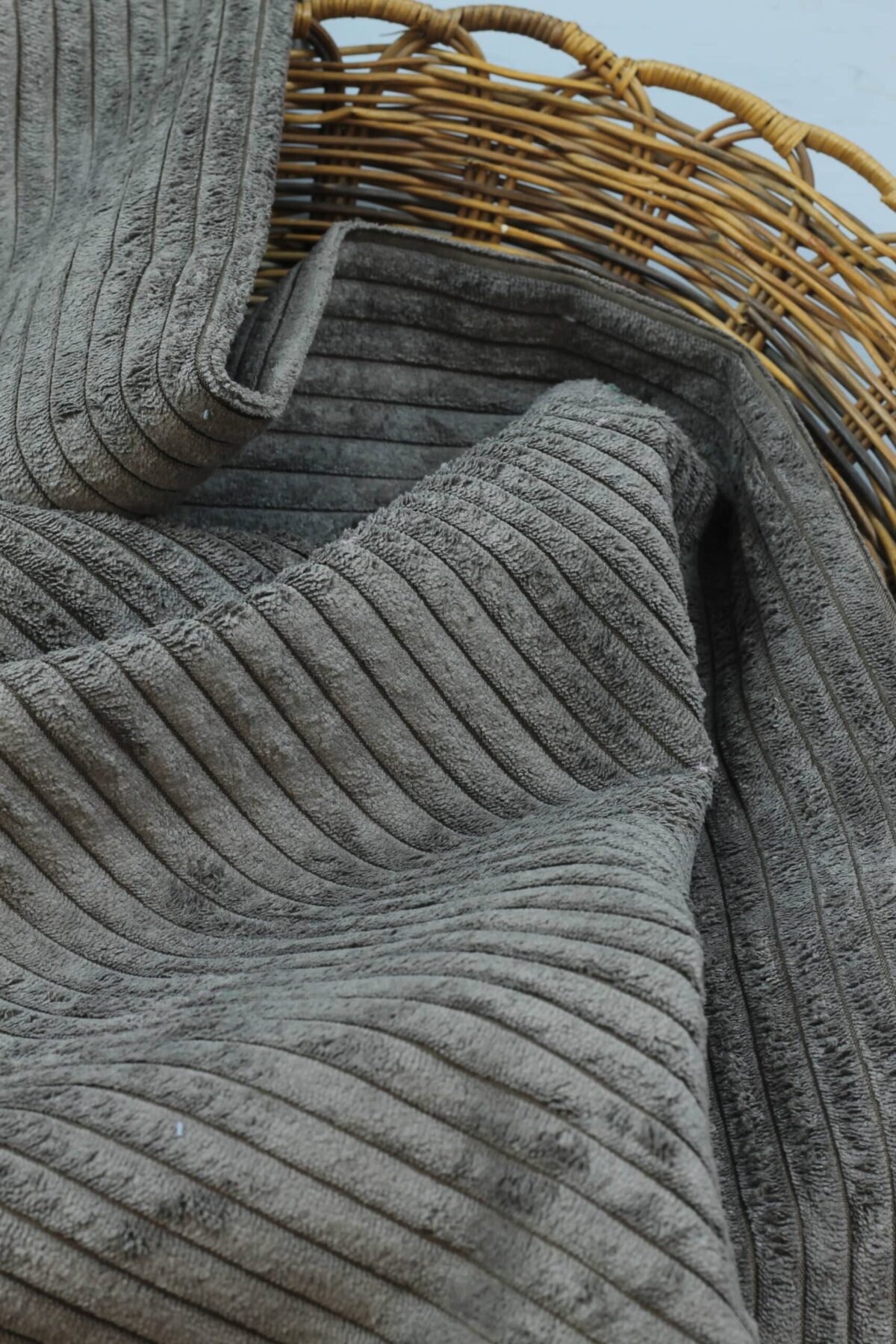 Swafing Cord-Samt Breitcord "Wanja" Taupe