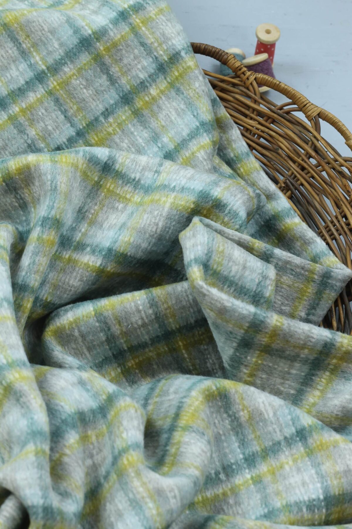 Katia: Flanell "Winter" Karos Grün/Grau/Gelb ***Reststück 0,85m***