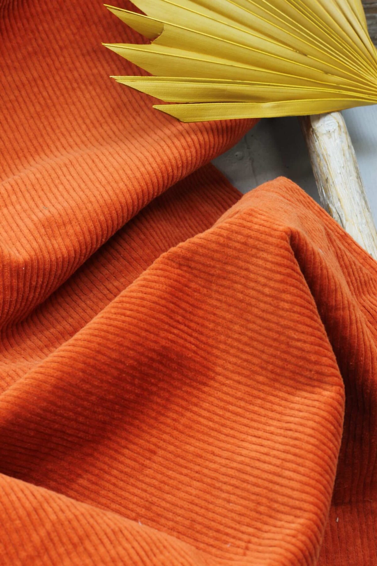 Breitcord: 8w Washed Cord Carrot