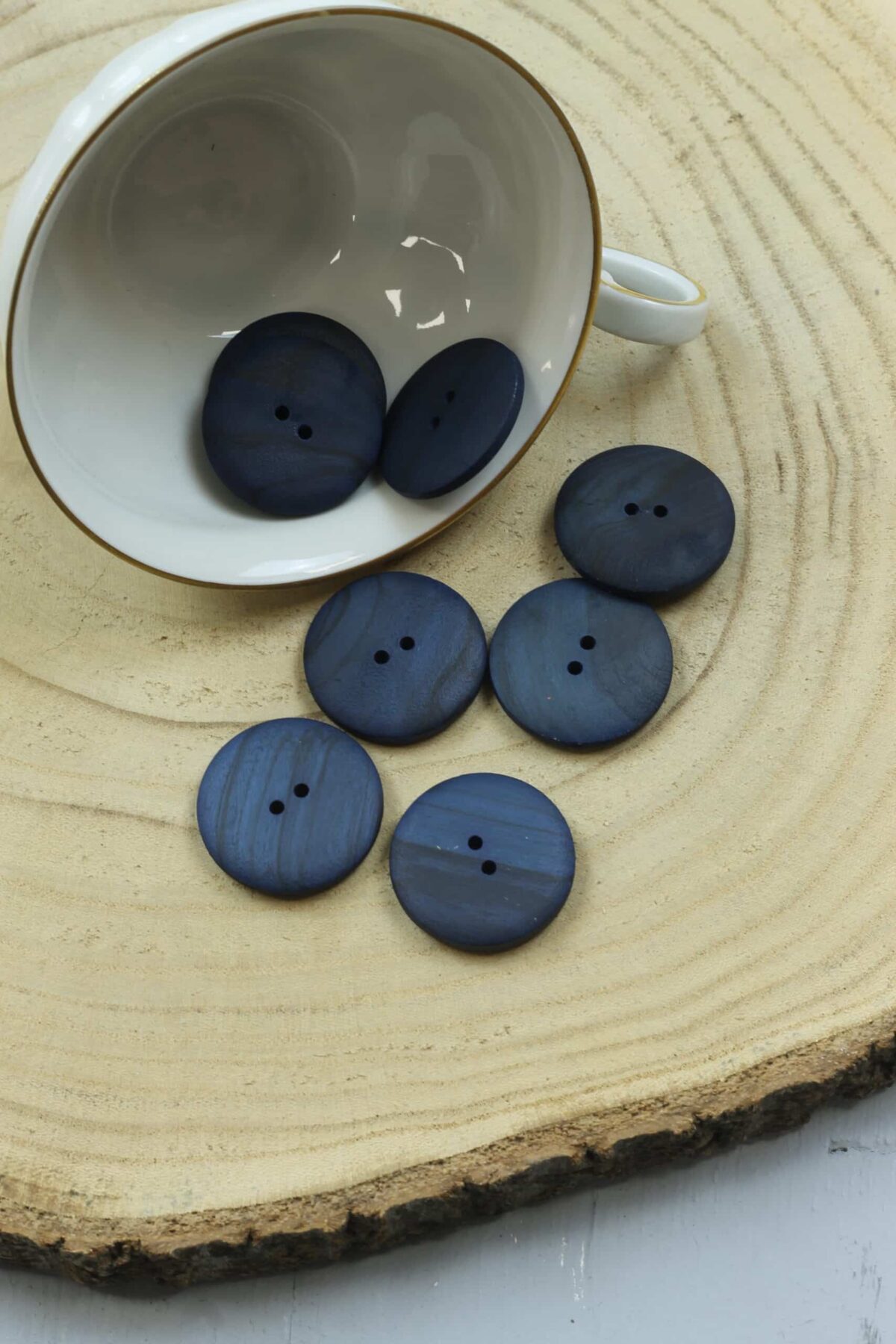 Echter Holzknopf 30 mm "Dunkelblau"