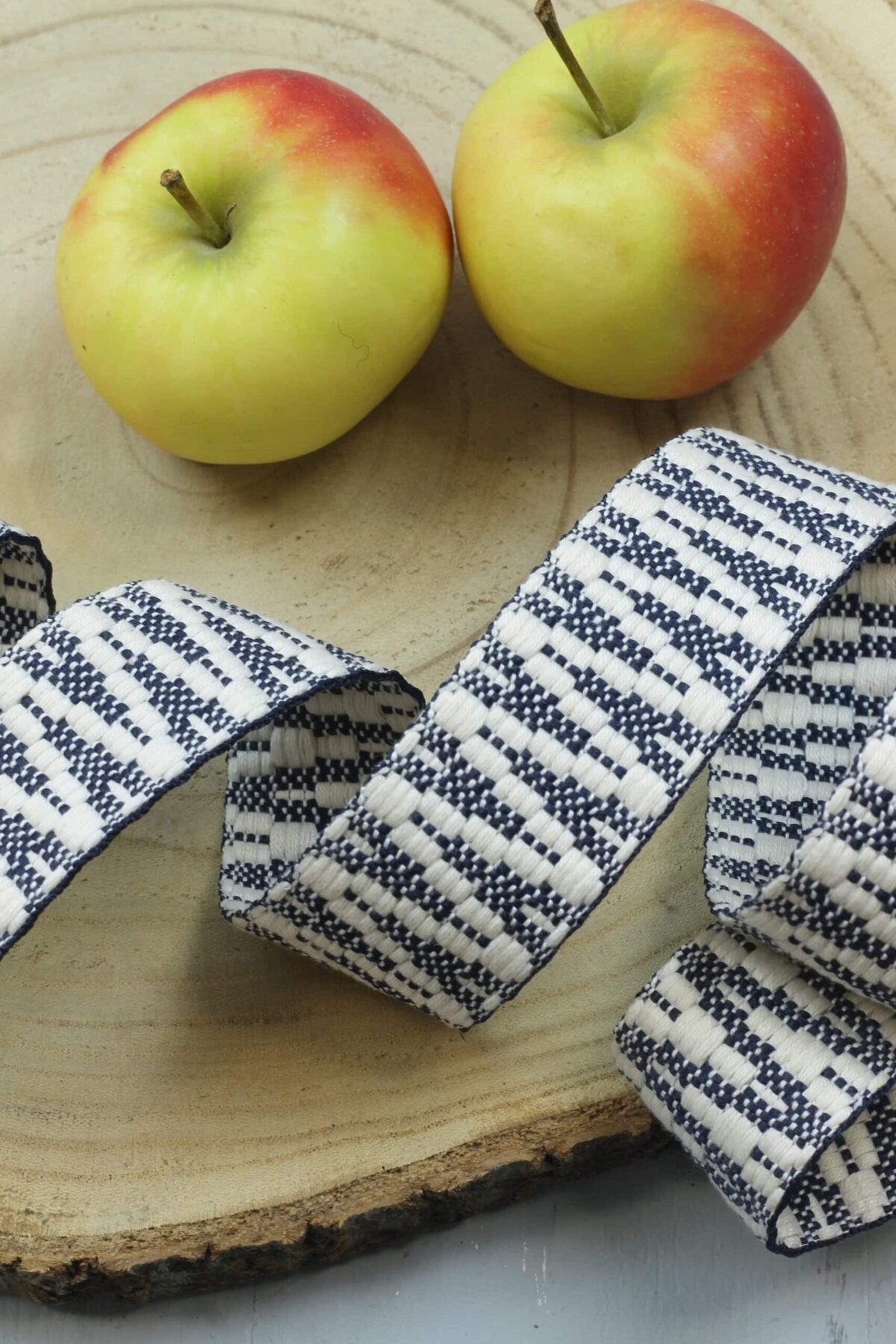 Baumwollgurtband 4cm breit: Zickzack Weiß/Dunkelblau