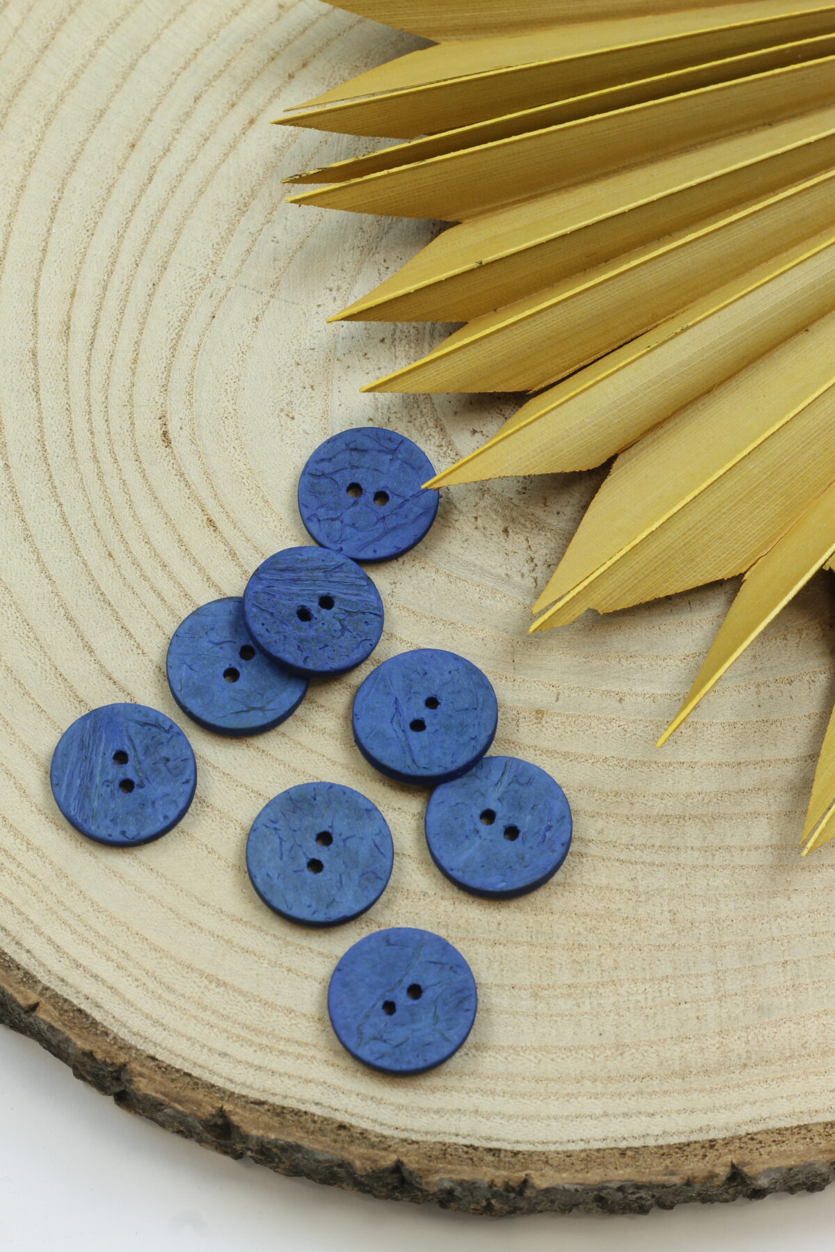 Echter Kokosknopf Royalblau 20 mm
