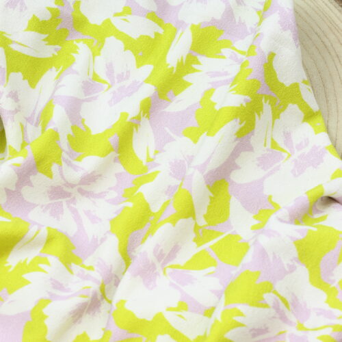 Fräulein Julie: Viskose-Crepe mit Elasthan Blumenmuster Tulip