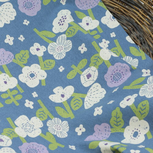 Kokka: Flowers Blue & Lilac