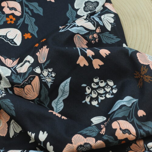 Moda: Folk and Lore "Garden Tales Large Floral"