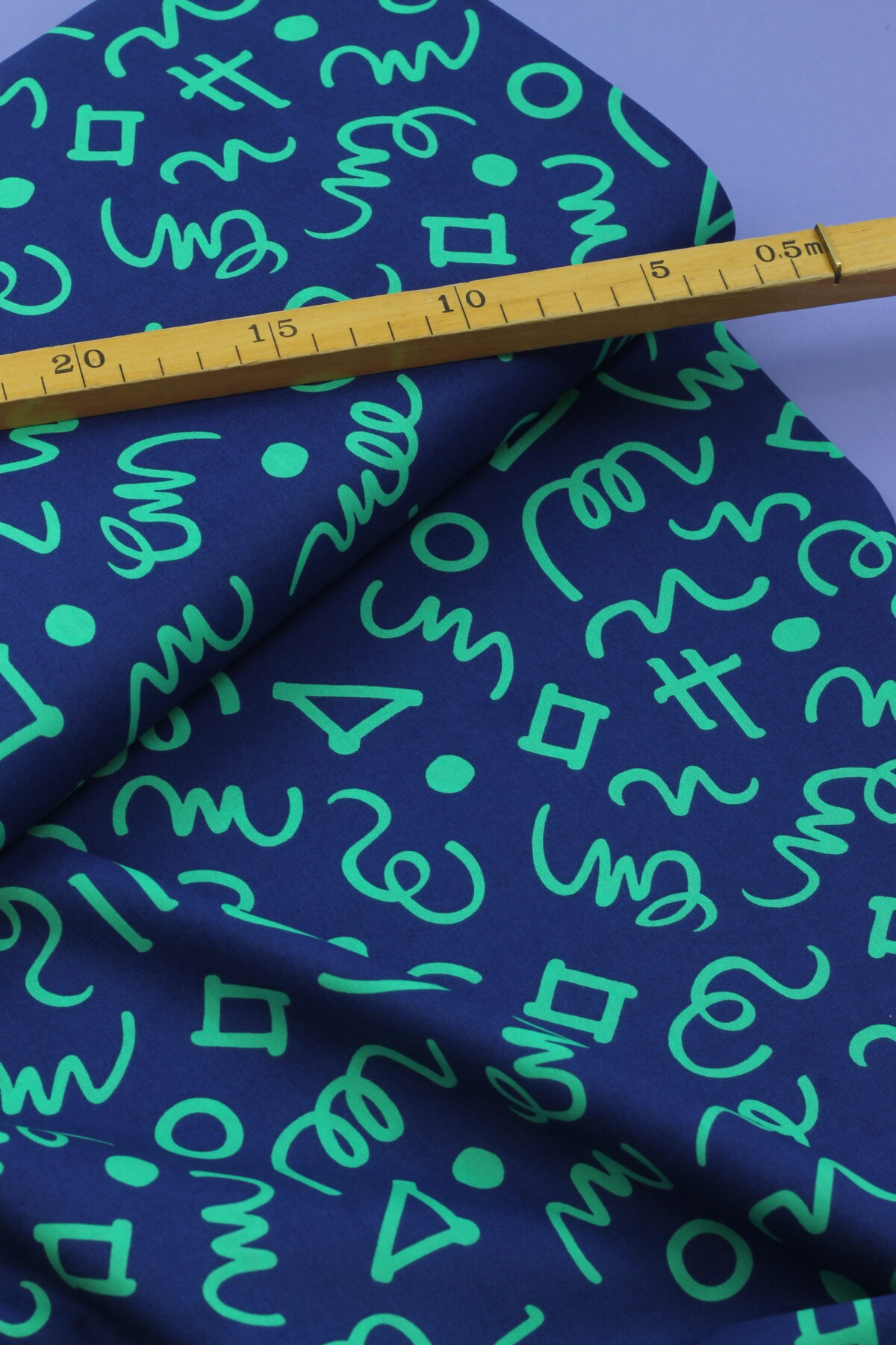 Baumwollstoff: Geometrics "Marine/Grün"