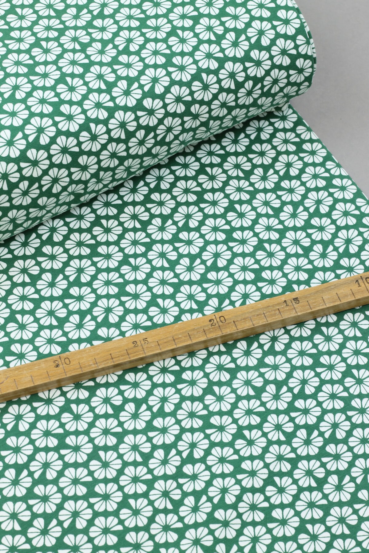 Jersey "Blooming Garden by Loes van Oosten" Blumen Green Bio-zertifiziert