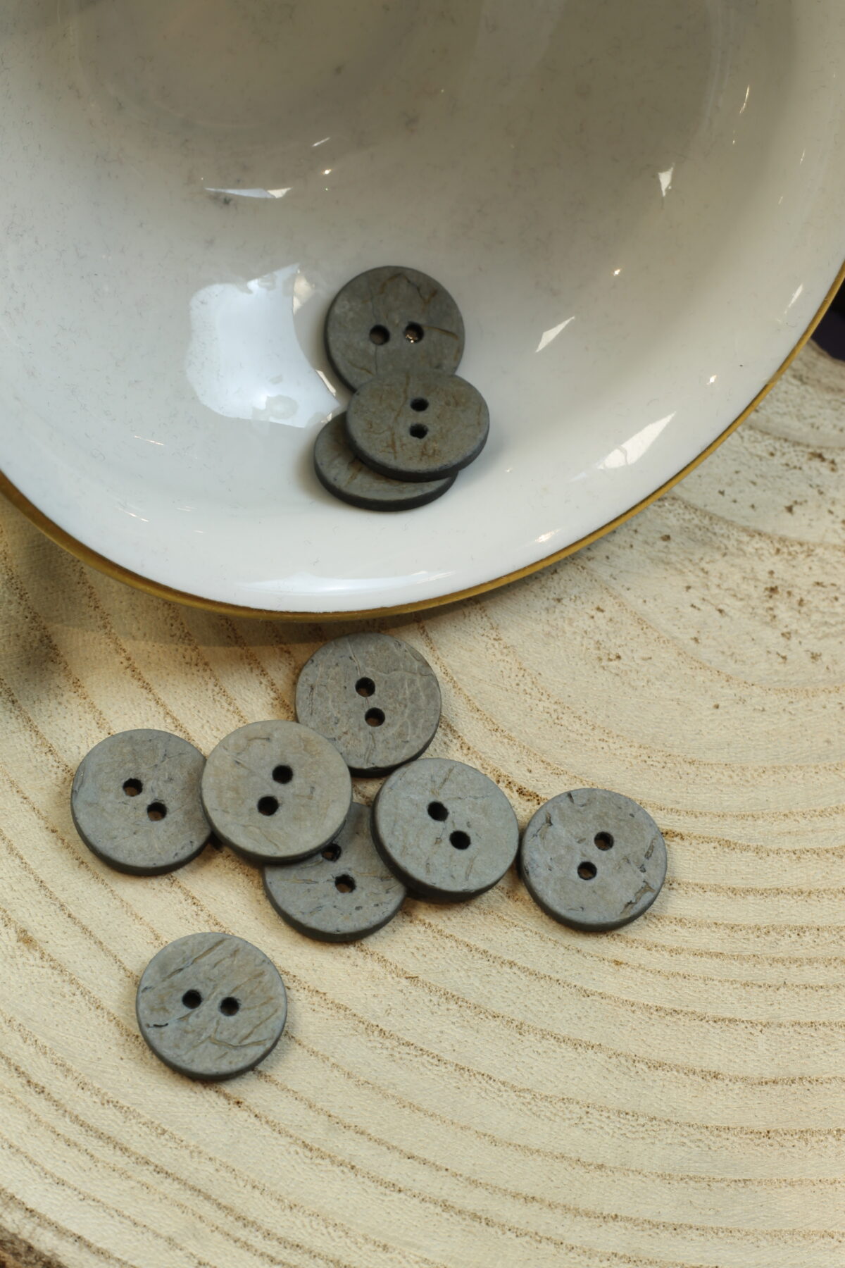Echter Kokosknopf Hellgrau 15 mm