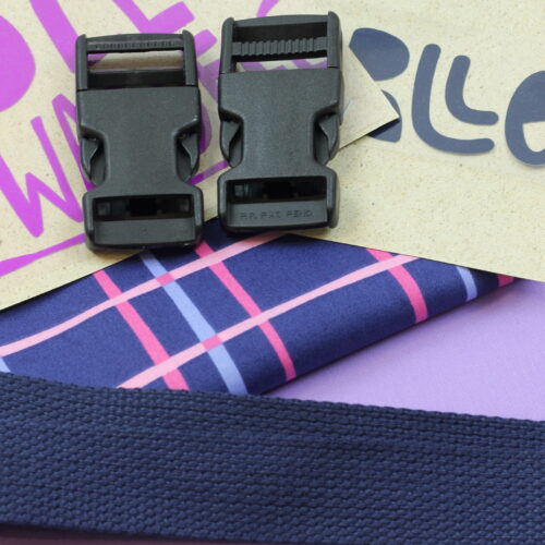 Nähset: 2 x Tasche mit Klickverschluss "Oilskin Lilac & Checks Navy"