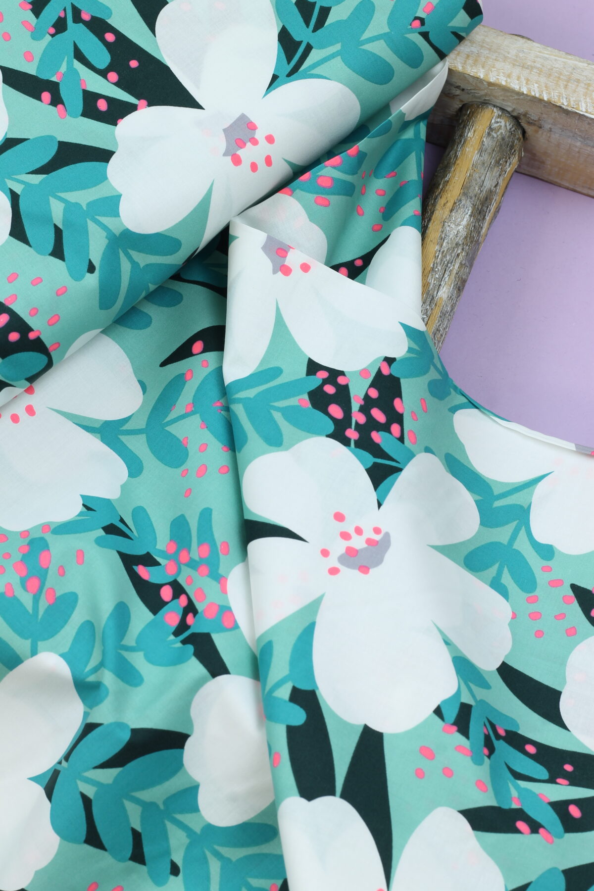 Katia: Poplin "Neon Pink Flowers"
