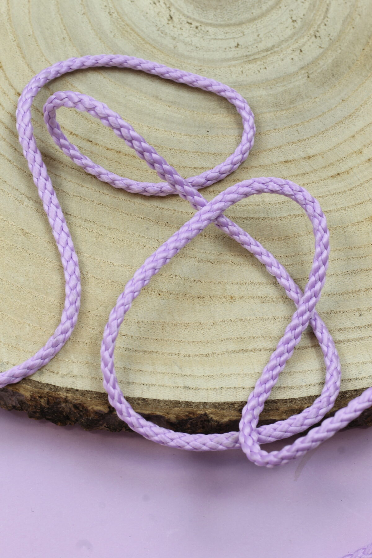 Kordel: 5mm Lilac