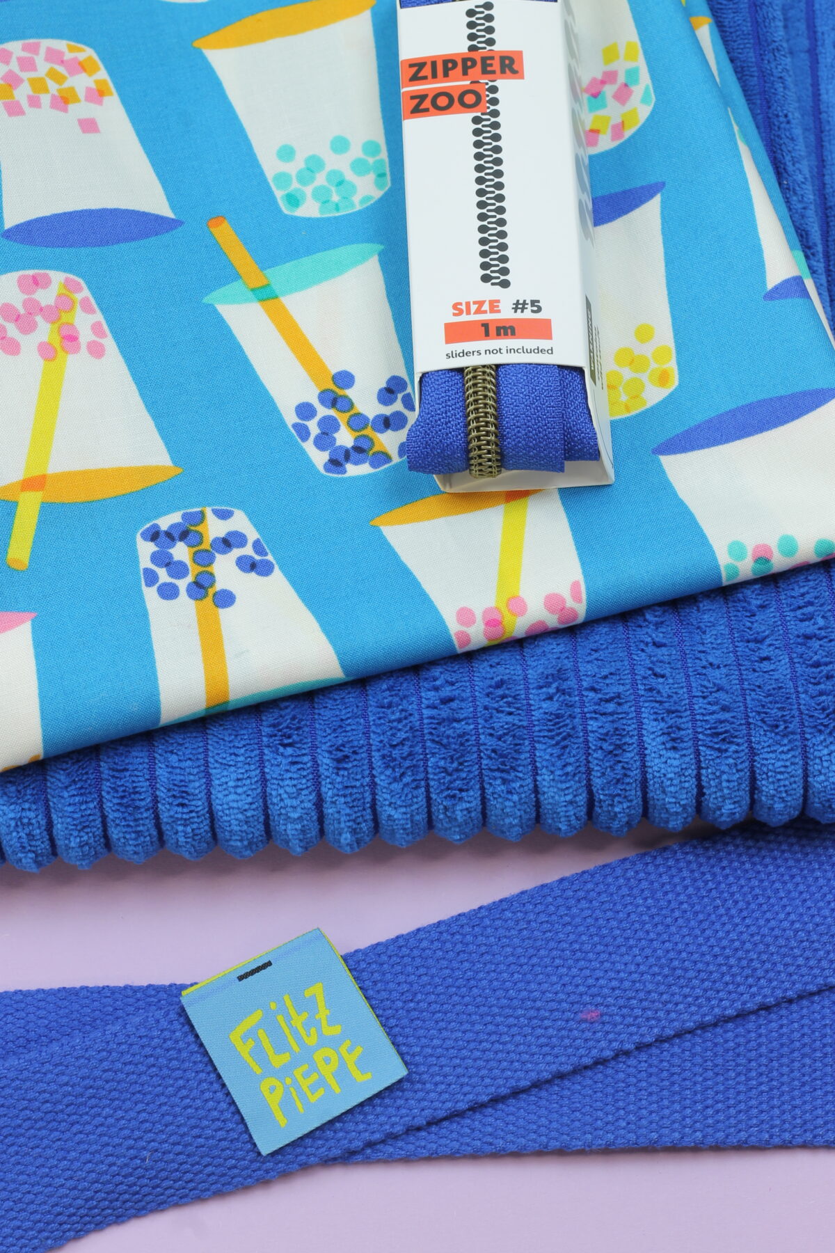 Nähset: Hipbag Inki groß "Breitcord Royal Eye Candy Boba Cerulean"