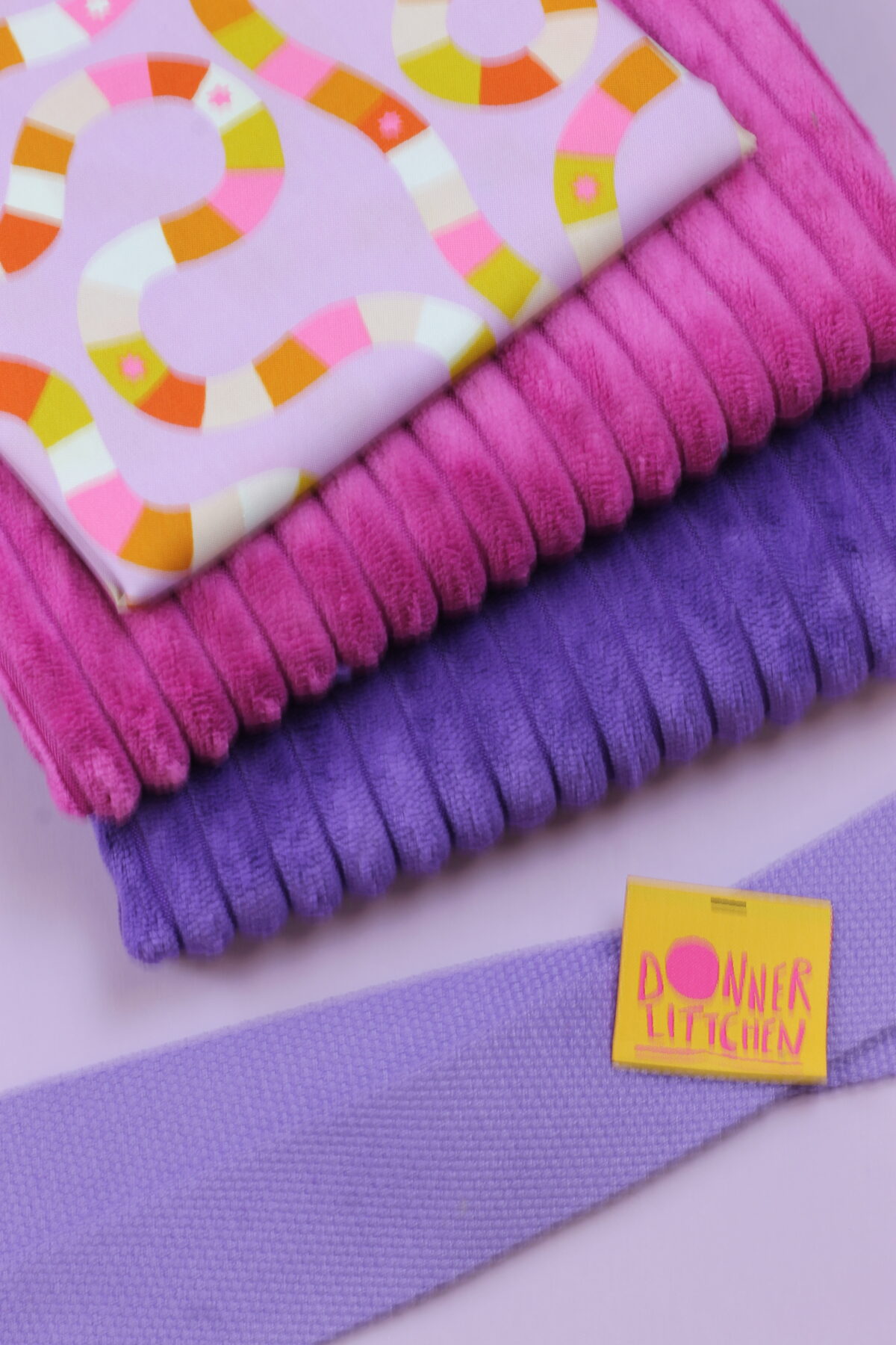 Nähset: Shopping Bag Breitcord Purple & Bubblegum "Picture Book Game on Macaron"