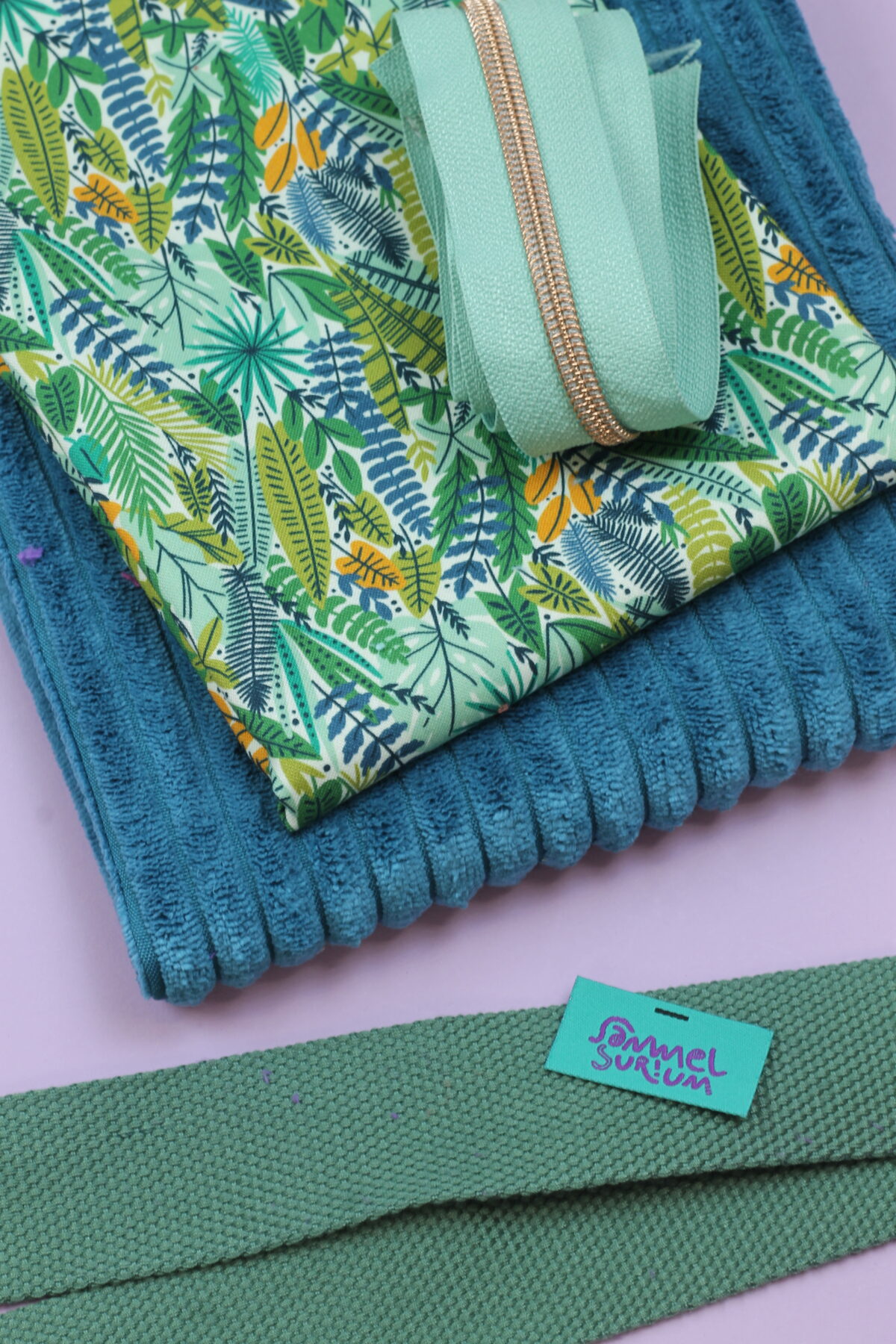 Nähset: Hipbag Inki groß "Breitcord Smaragd & Bohemian Paradise Jungle"