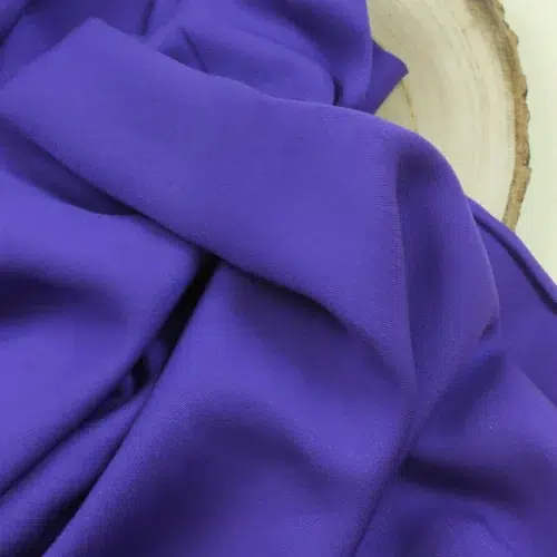 Fließender Viskose-Twill Stoff Meterware, perfekt für DIY-Kleidung und Sommerkleidung, Stoffe Bochum, Elsbeth & Ich, Stoffgeschäft; uni purple