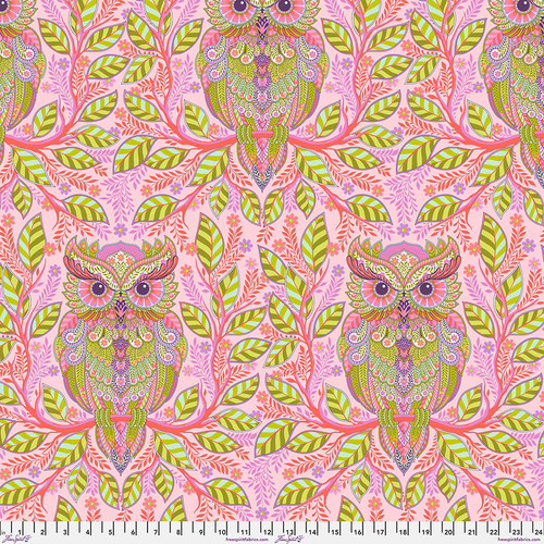 Tula Pink: Full Moon Forest II "Hootie Patootie - Honey"
