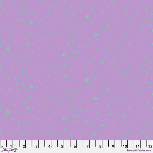 Tula Pink: Full Moon Forest II „Space Sprinkles - Frozen Berry"