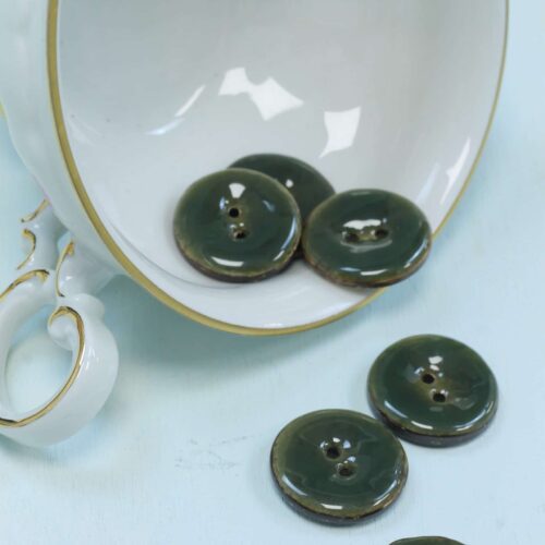 Emaillierter Kokosknopf: 22mm Khaki