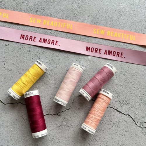 Webband: MORE AMORE
