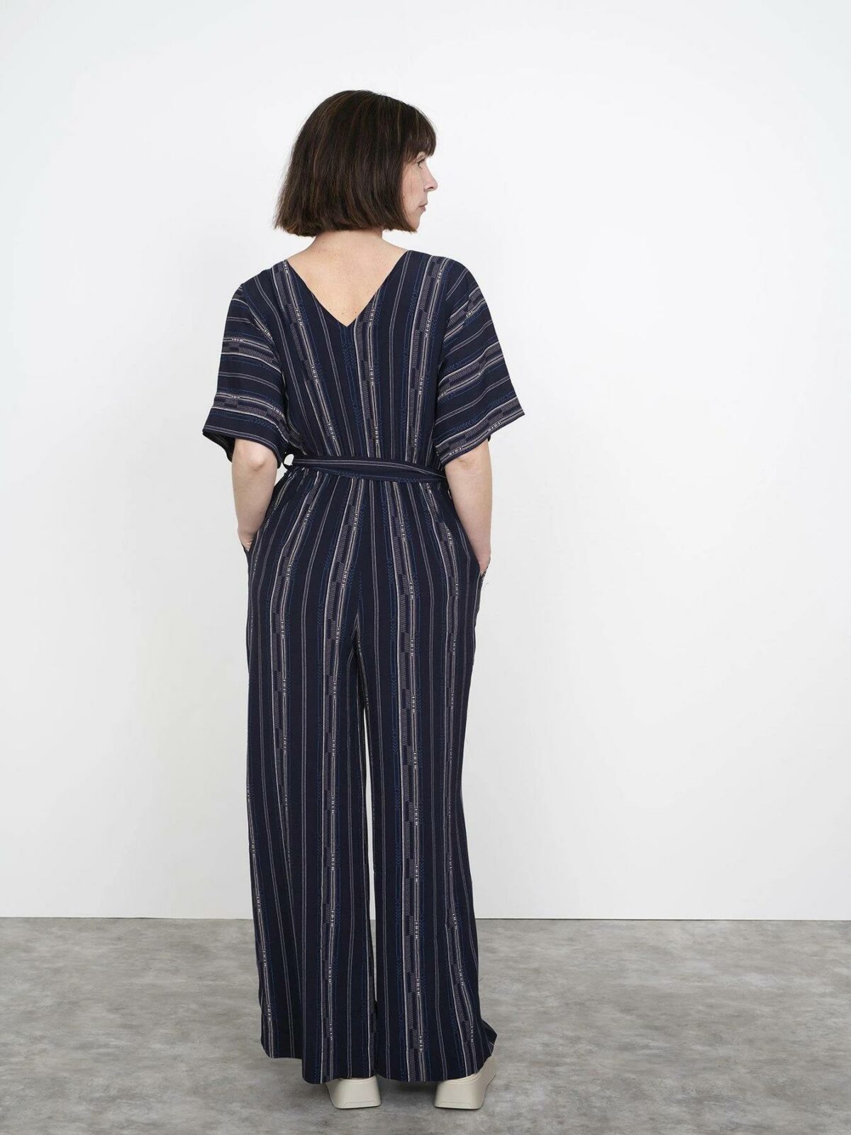 Schnittmuster: The Assembly Line "Wide-Leg Jumpsuit" XS-L – Bild 5