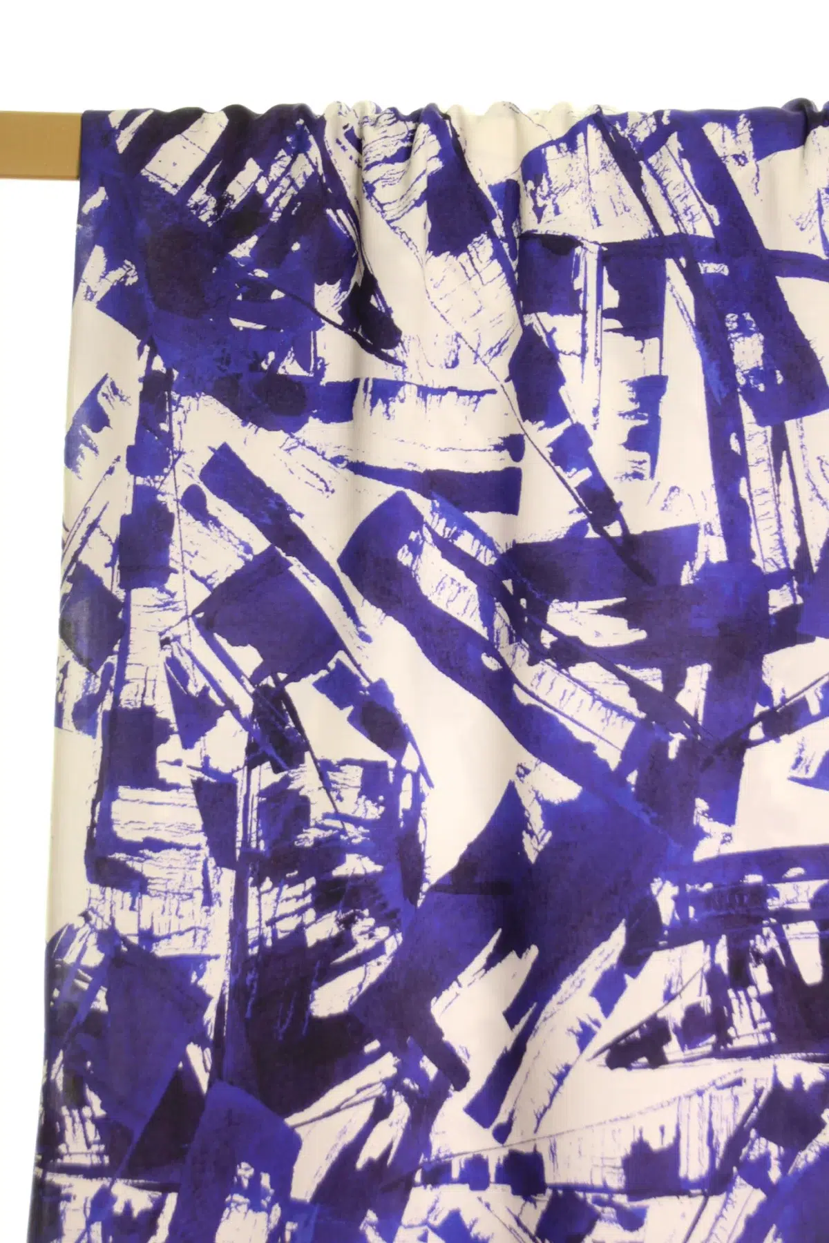 Atelier Jupe: "Viskose with white and blue graphic Print"