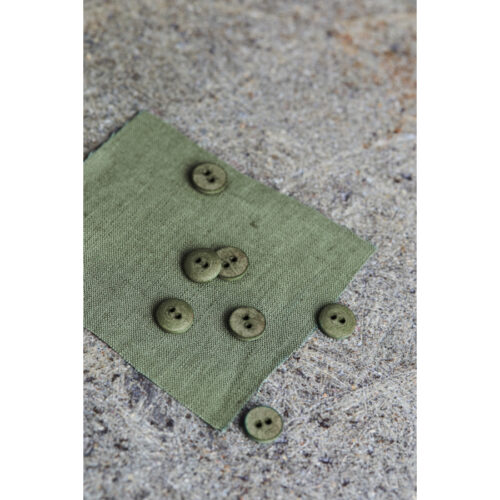 Mind the Maker: Curb Cotton Button Olive Green 11 mm