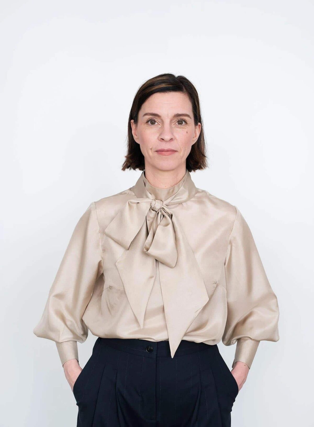 Schnittmuster: The Assembly Line "Tie Bow Blouse" XL-3XL