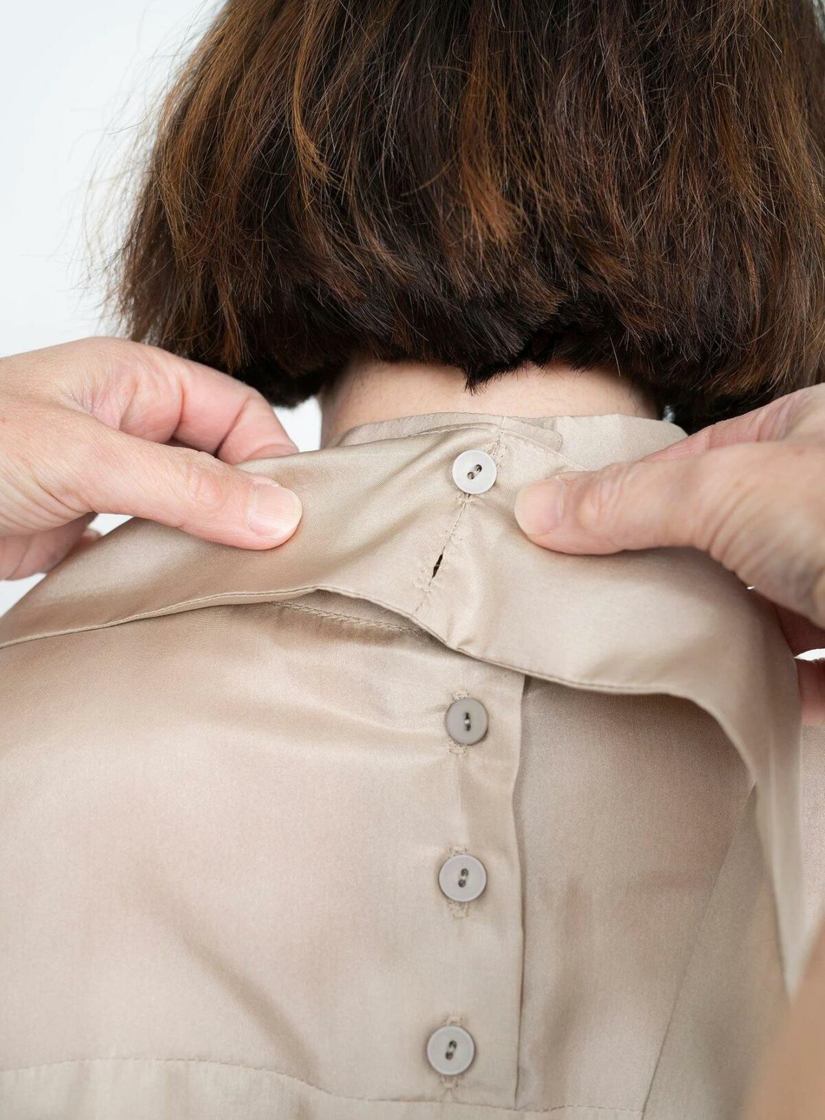 Schnittmuster: The Assembly Line "Tie Bow Blouse" XL-3XL – Bild 4