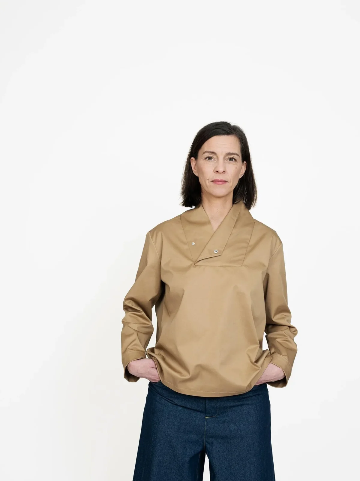 Schnittmuster: The Assembly Line "Wrap Collar Shirt XS-L"
