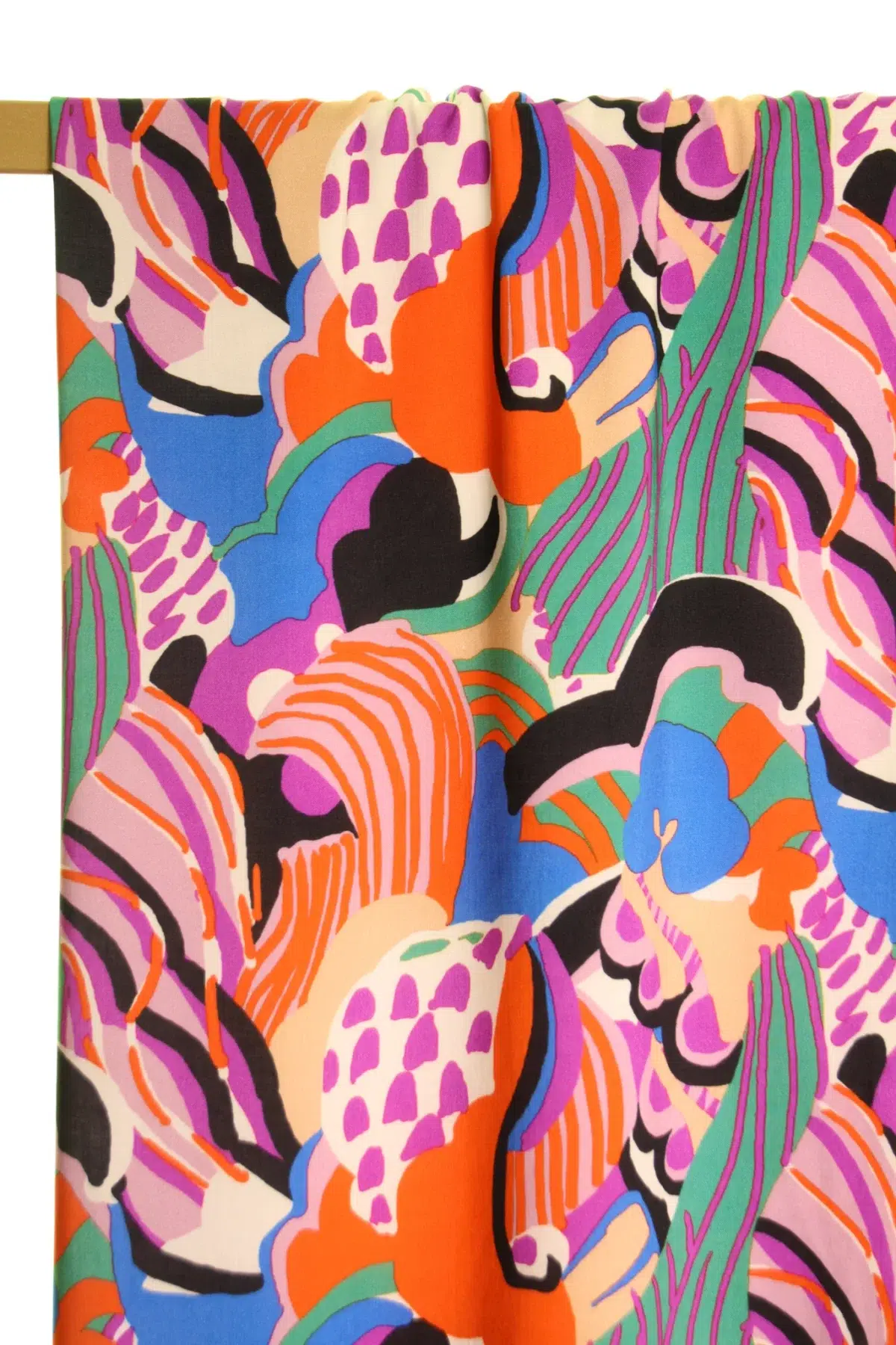 Atelier Jupe: "Viskose with Cclourful artistic print"
