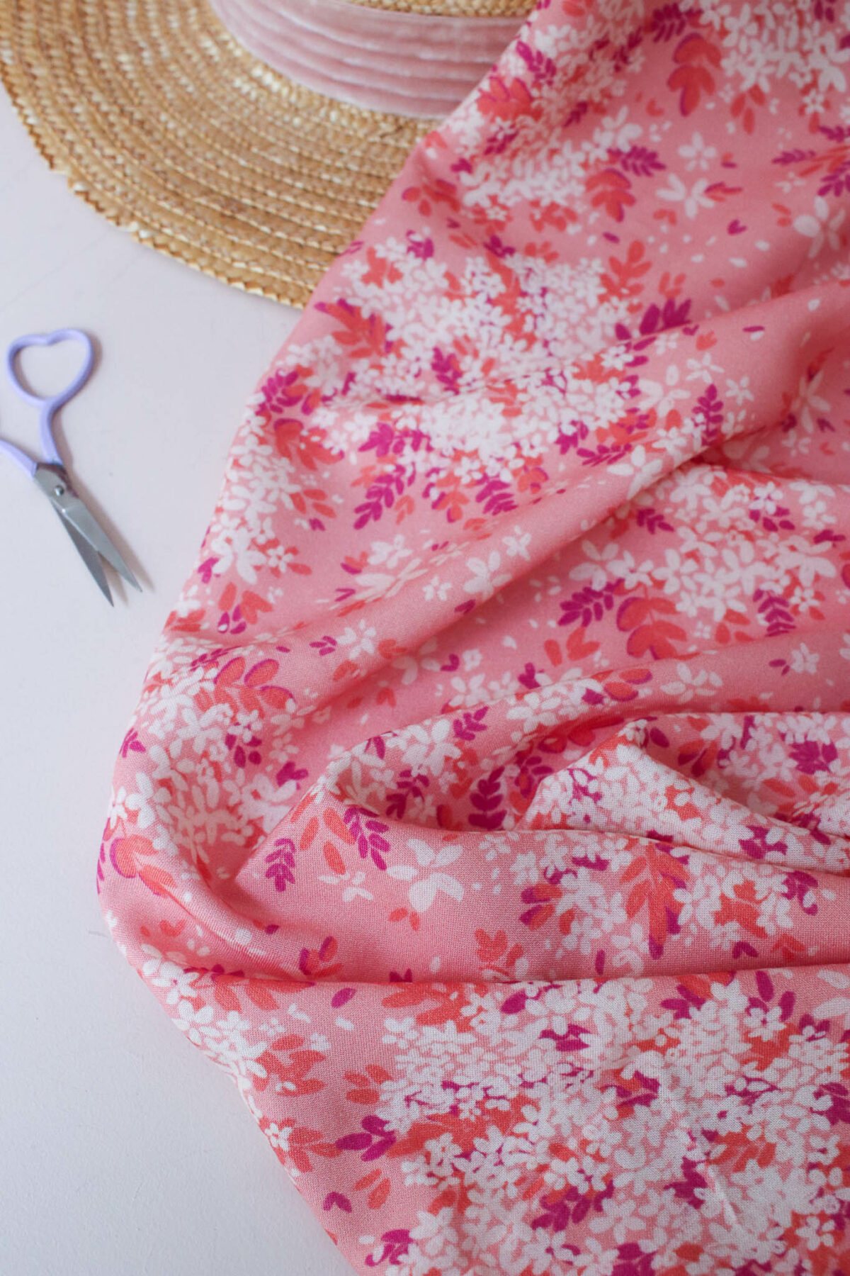 Lise Tailor: Viskose "Sérénade Marine" Rose