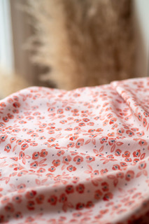 Lise Tailor: Viskose "FELINE FLORA"